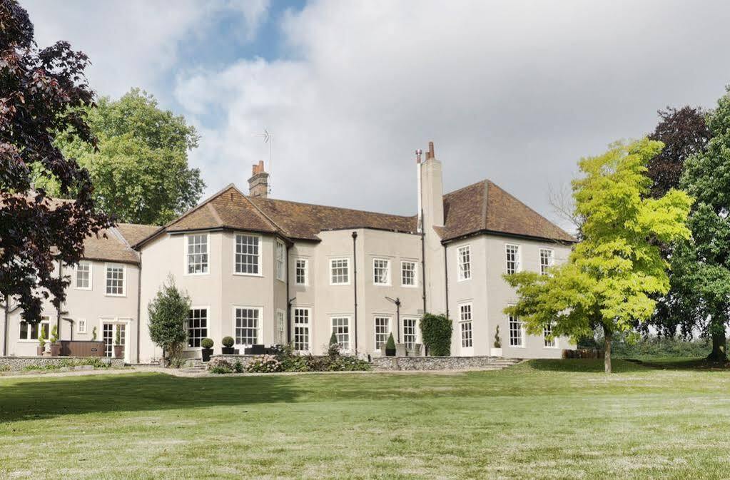 That Amazing Place Harlow Exterior foto