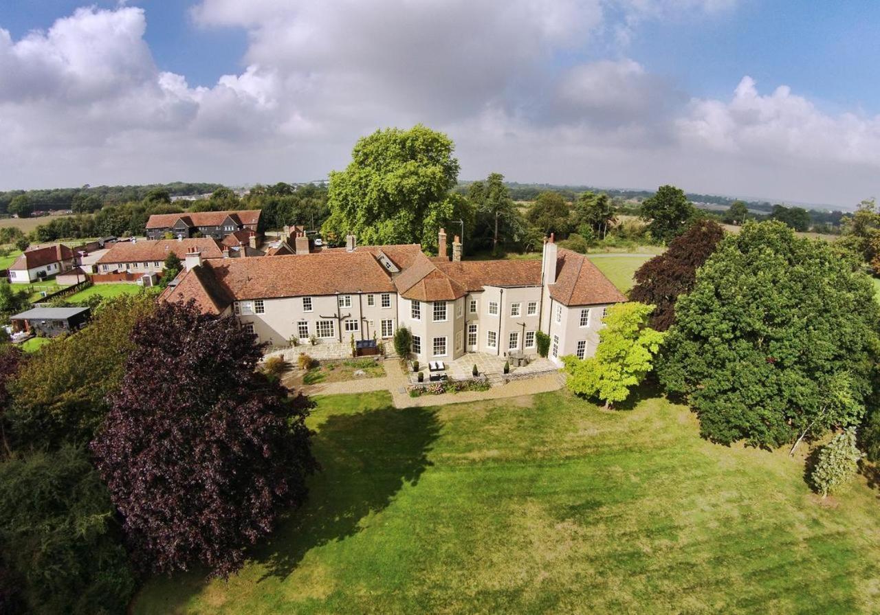 That Amazing Place Harlow Exterior foto